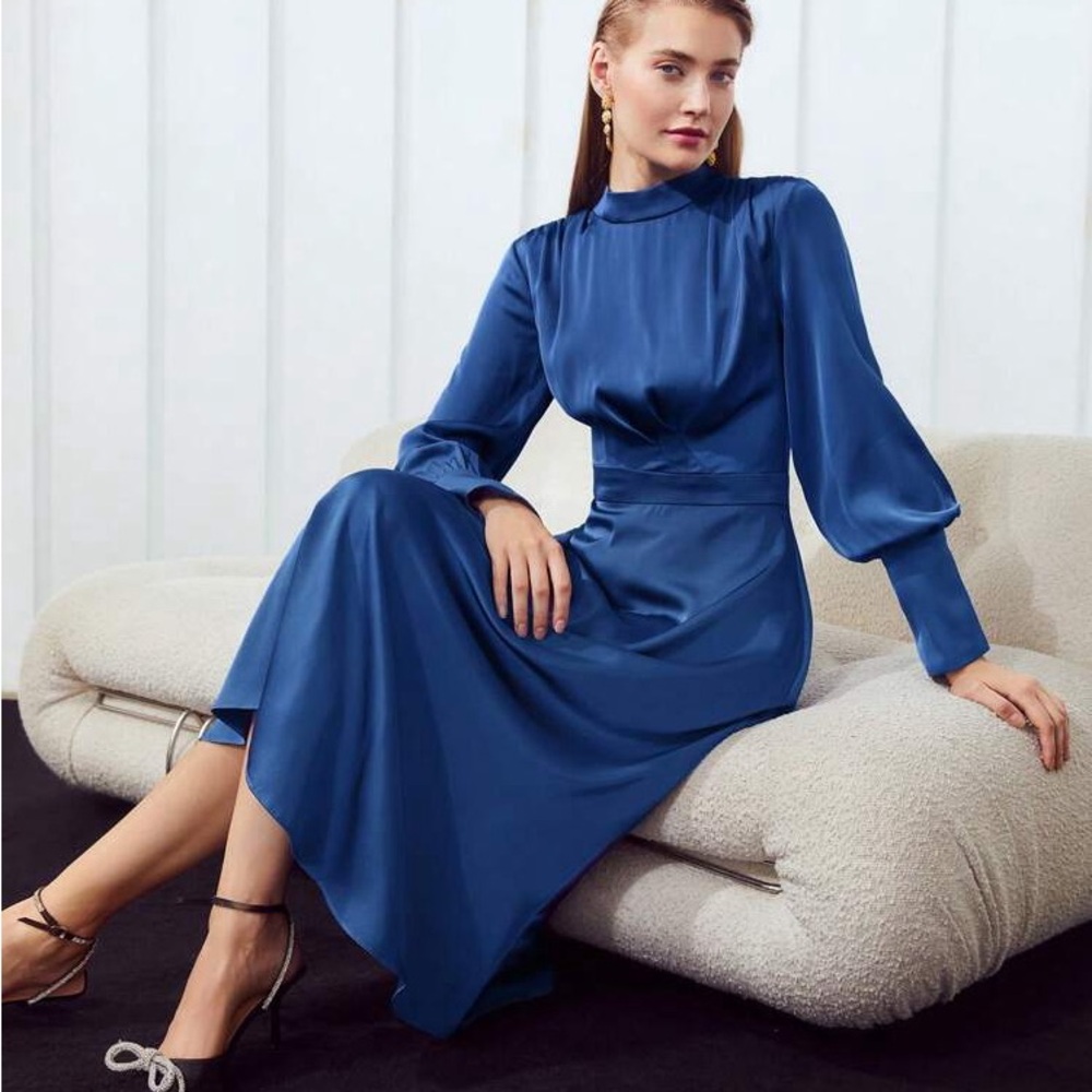 MOTF blue dress with bell sleeves and button detail. Size S #dress #fashion